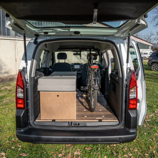 petit utilitaire amenage Citroën Berlingo 2 Fourgonnette petit utilitaire amenage Citroën Berlingo 2 Fourgonnette