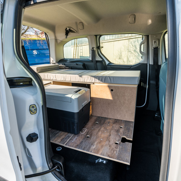 petit fourgon amenage Opel Combo D Fourgonnette