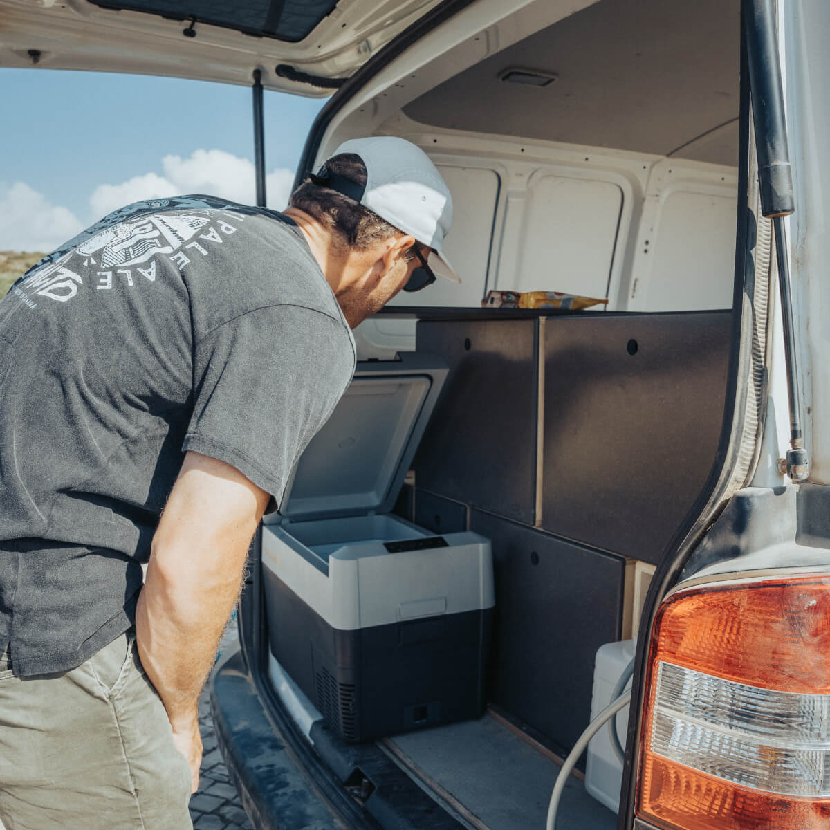 Pratique d'utilisation cette gamme de glaci&egrave;re accompagnera toutes vos sorties en camping car